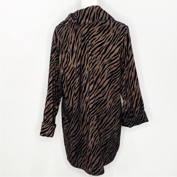 Mycra Pac Tour Animal Print Reversible Jacket Size Medium Velvet Brown - Picture 10 of 10